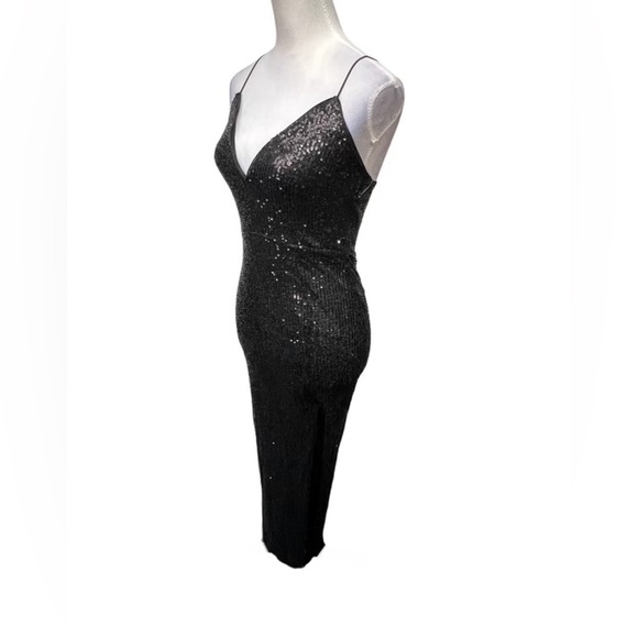Celebrity Spaghetti Strap Black Sequins Midi Dress (NWT) Size: Large - Picture 2 of 7